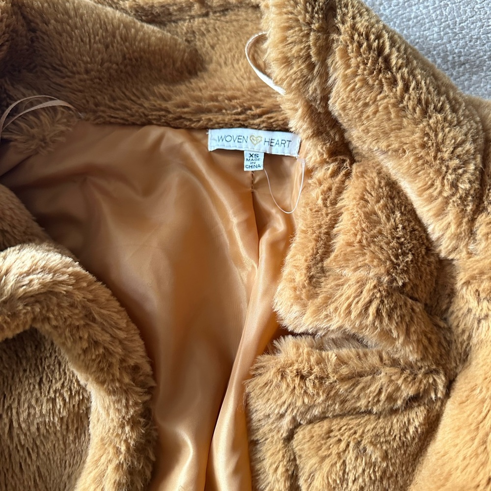 Woven heart camel teddy coat - excellent condition